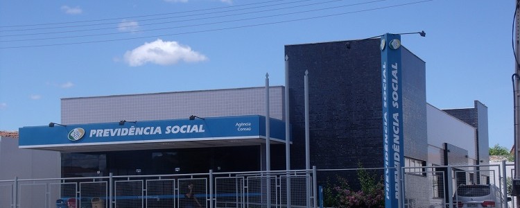 Foto da fachada do prédio da Previdência Social