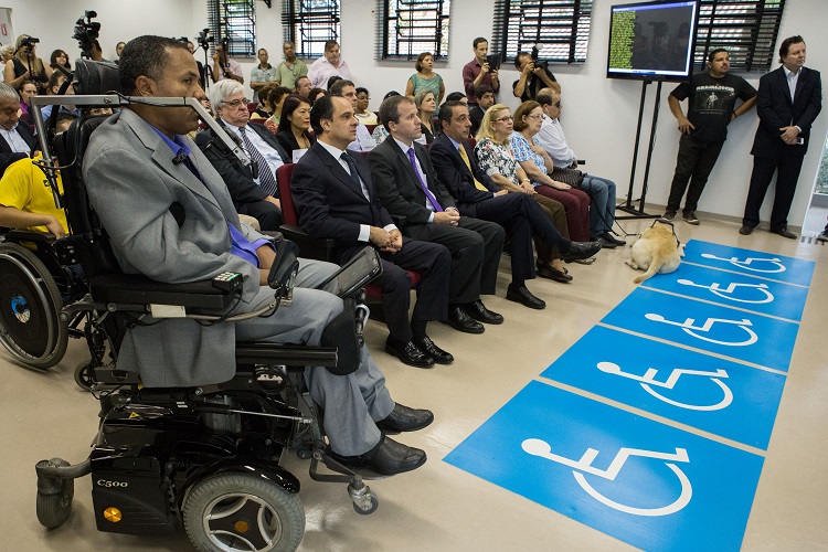 Inauguração do Centro Tecnologia e Inclusão.